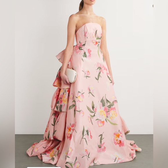 Carolina Herrera Dresses & Skirts - Carolina Herrera Silk Ruffled Gown